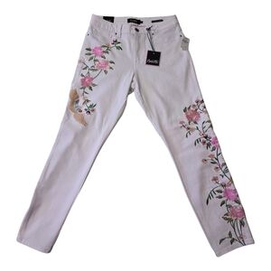 Nanette Lepore High Rise Astor Embroidered Skinny Jean - Size 8 NWT